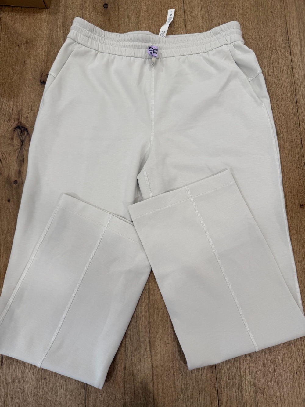 Lululemon Softstreme High-Rise Pant - Picture 8 of 13